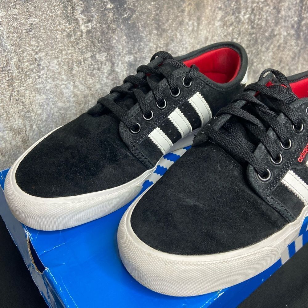 Adidas Seeley XT Sneakers Size 5 - Picture 4 of 12
